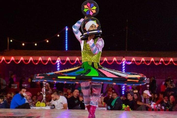 Wüstensafari Dubai – Grillabendessen mit Allradantrieb