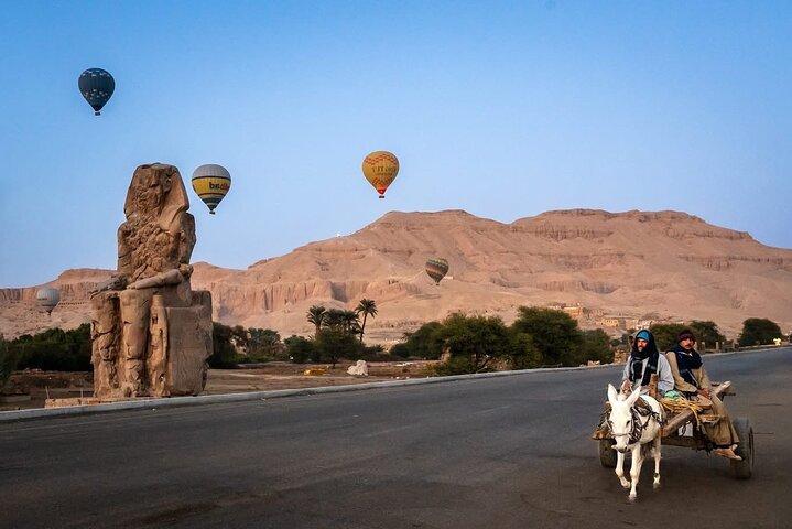 ルクソールで地元の家族に会い、古代の伝統を発見