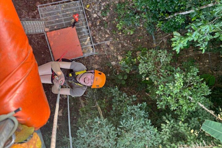 Sticky vandfald og Zipline eventyr