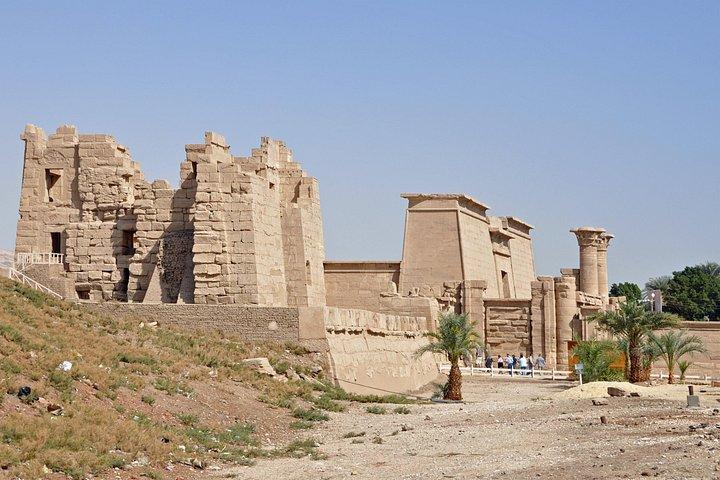 ルクソールの熱気球カルナック、ハトシェプスト、マディナットハブ寺院