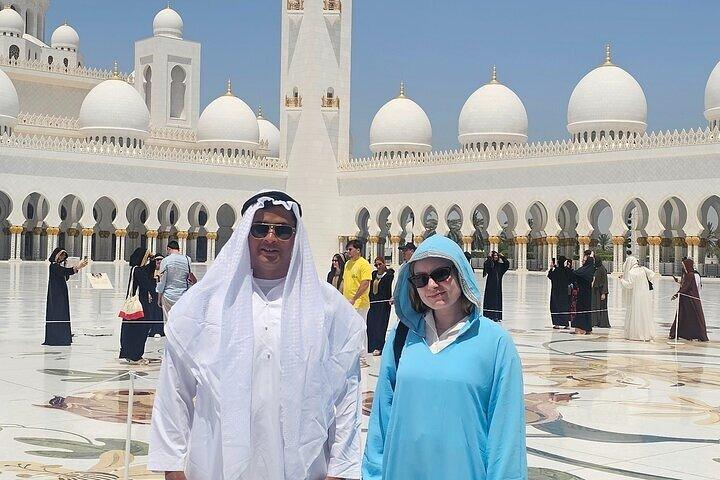 Private Abu Dhabi-Stadtrundfahrt mit Abholung von Dubai oder Abu Dhabi