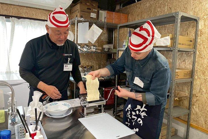 Hand-Pulled Noodle Challenge! A Ramen Master Experience to Enjoy