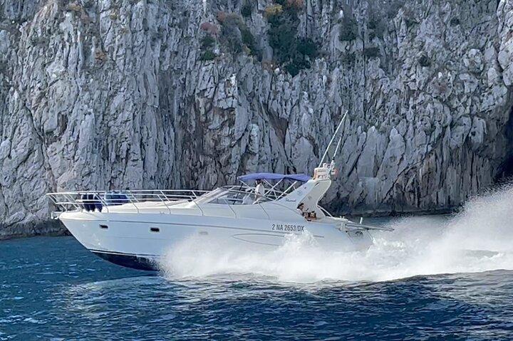 Cruzeiro Privado para Capri e Costa Amalfitana de Positano ou Amalfi - iate 40'