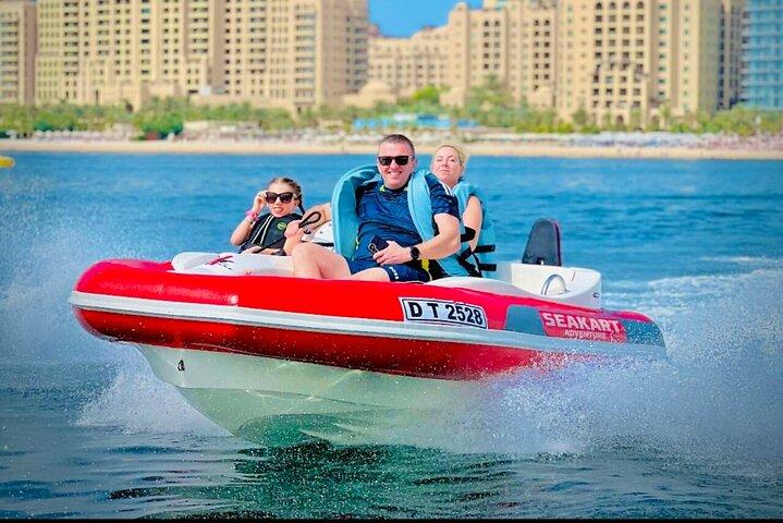 Incroyable excursion en bateau sans chauffeur de 60 minutes à Dubaï