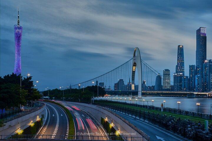 Cruzeiro Noturno Canton Tower Top e Pearl River