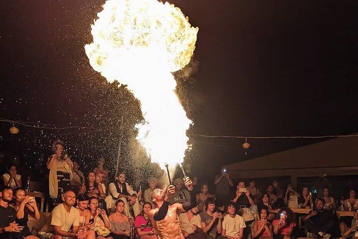 Marrakech : All-in-ONE Agafay CAMEL , DINNER, SHOW & TRANSPORT.