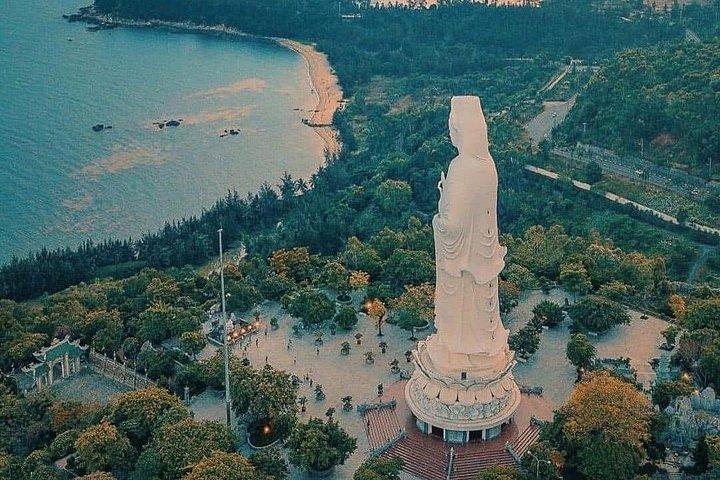 ダナン市内観光プライベートツアー（おかしなツアーガイド付き）