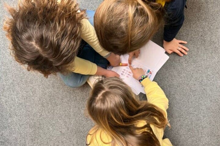 Private Family Louvre Tour for Kids with Interactive Activities