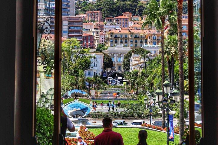 Best of the French Riviera city's with a local guide Eze-Monaco..