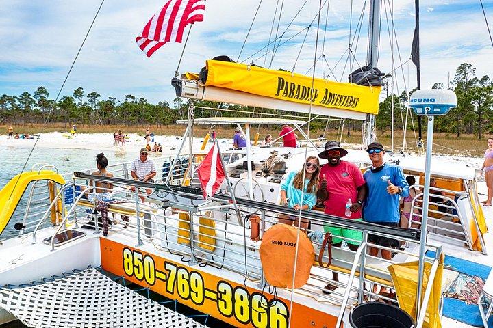 Excursão Shell Island Inflatable Adventure Park & Dolphin