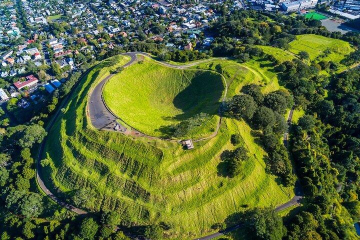 Auckland Full Day Attractions & Museums Tour