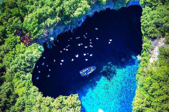 Kefalonia Private Landausflug Melissani, Assos und Myrtos Beach