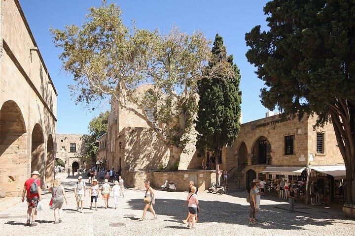 Rhodos selvstyret lydoplevelse