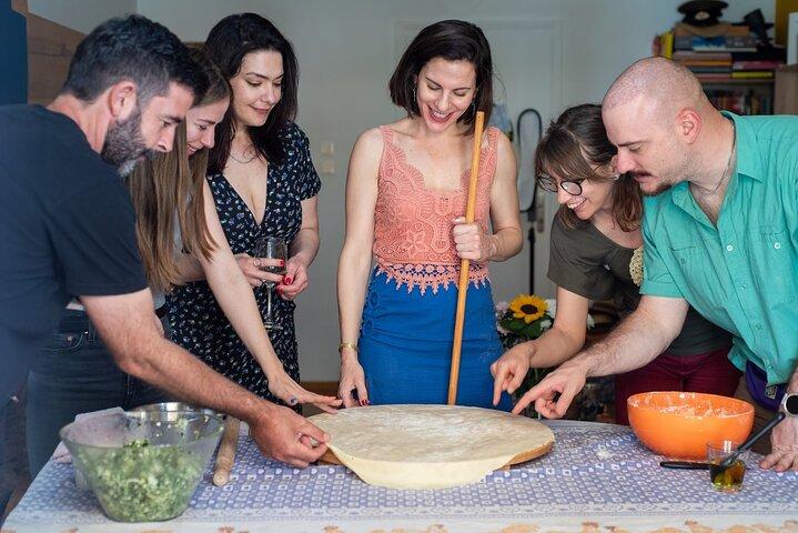 Clase de cocina en Atenas: Aprende el arte de Phyllo con Christina