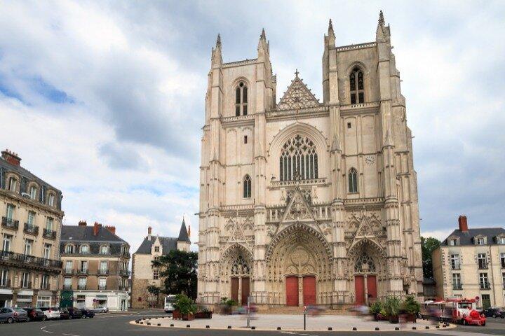 Nantes Stadtrundgang mit einer APP