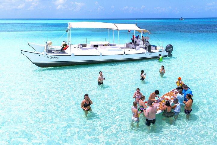 Schnorcheln mit dem Katamaran nach El Cielo und zum Money Bar Beach Club