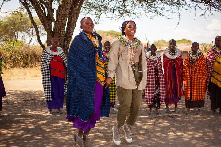 5 dagar Tanzania Safaris Tarangire, Ngorongoro och Serengeti.