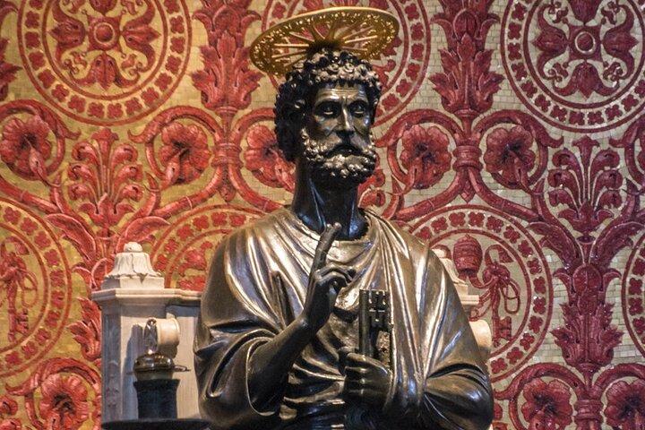 Basilica di San Pietro e Tombe dei Papi - Visita Guidata