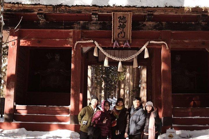 地獄谷スノーモンキーと戸隠神社プライベートツアー