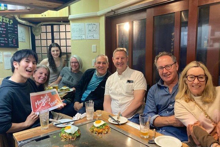 Excursão noturna de comida e bebida de Hiroshima Izakaya