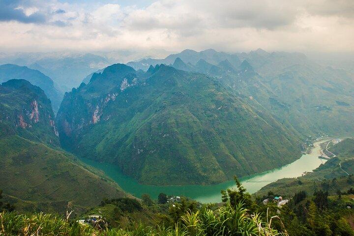 3-Day Tour Karst Plateau Geopark from Hanoi