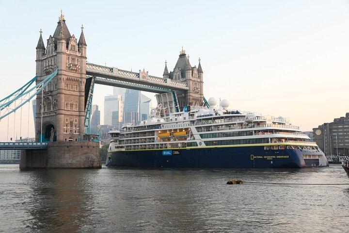 ロンドンからサウサンプトンクルーズポート-乗り合いシャトル送迎
