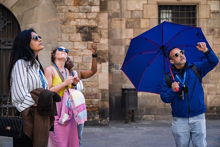Barcelona Walking Tour: Old Town & Gothic Quarter Secrets
