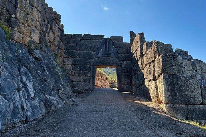 アテネから： ミケーネ島、エピダウロス島＆ナフプリオン全日ツアー