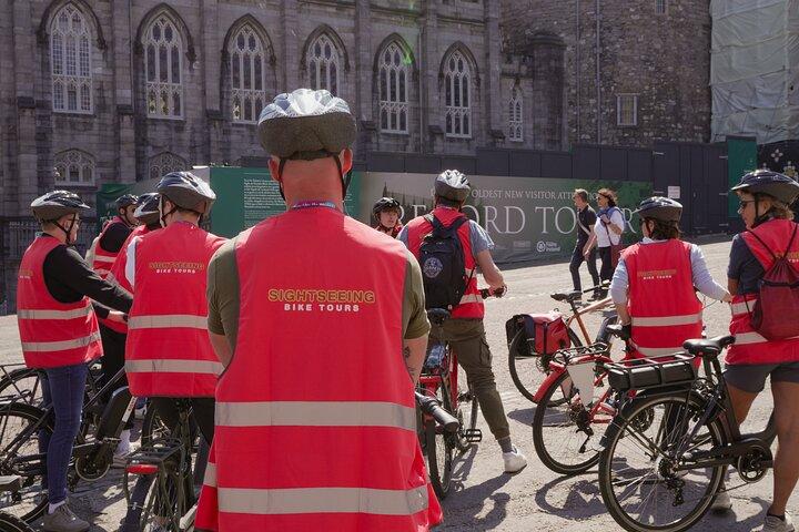 E-Bike Tour with a Local Guide in Dublin