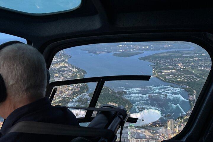 Excursión de un día a las cataratas del Niágara desde Manhattan en helicóptero