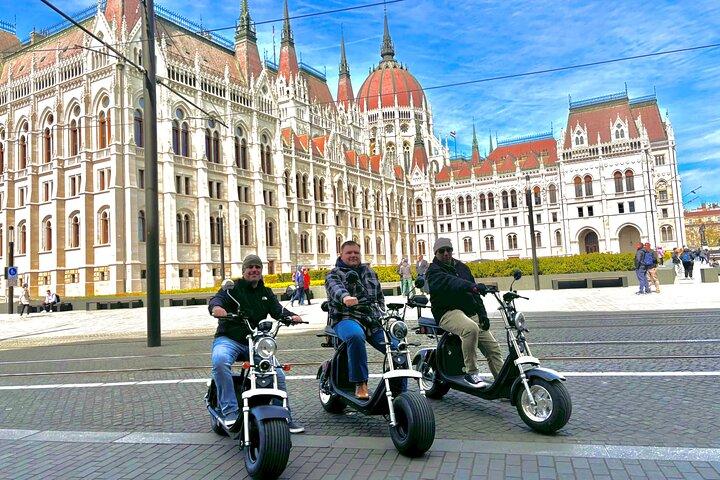 Monster Bike Sightseeing Tour – Cidade de Budapeste em rolo elétrico