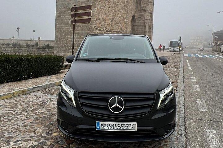 Privater Transfer vom Flughafen Madrid-Barajas nach Madrid