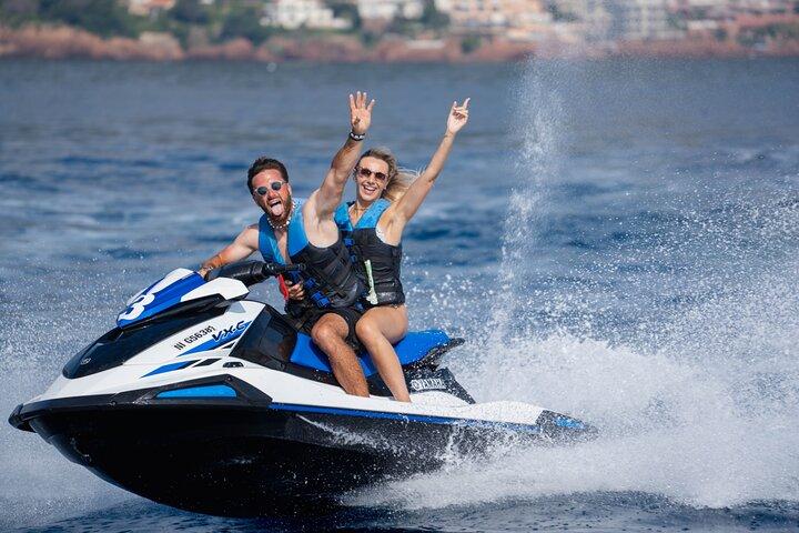30-minütiger Jetski-Verleih in Cannes