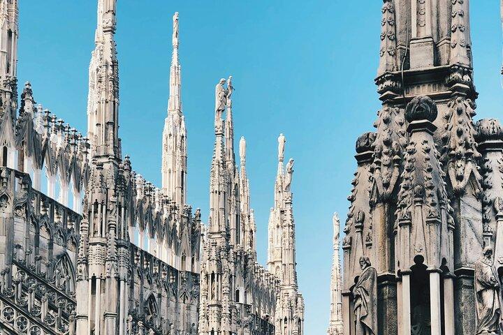 Milan Duomo : Visite guidée de la cathédrale et accès sur le toit inclus