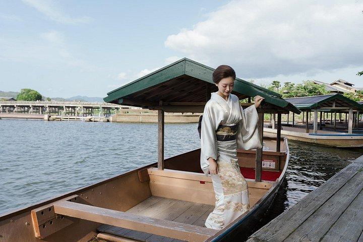 元舞妓主催音楽付き京都貸切船ツアー
