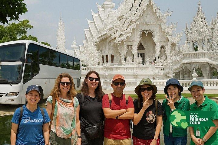 White Temple and Blue Temple Full-Day Bus Tour from Chiang Mai