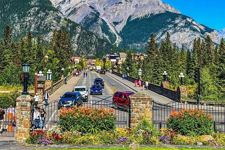 Banff: Gondel, Hot Spring en Drie Meren Tour