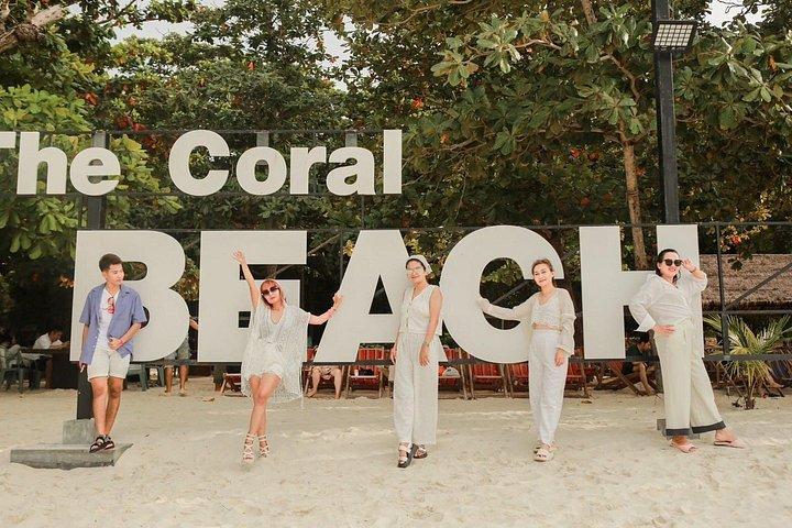 プーケットコーラル島と豪華カタマランによるサンセットディナー
