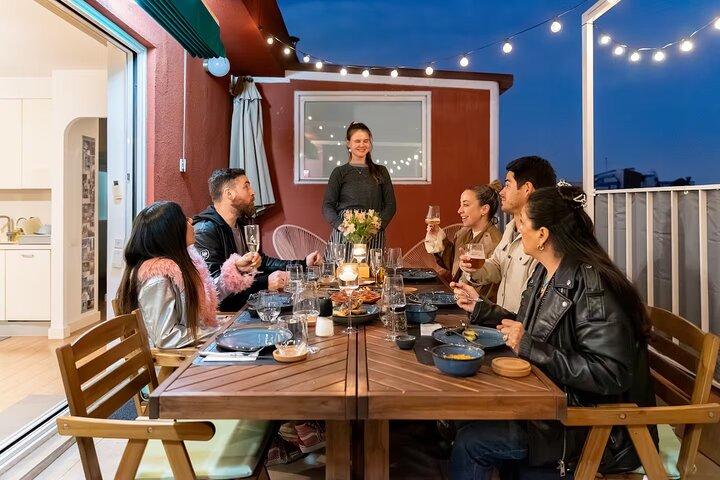 バルセロナ中心部のペントハウスでシェフと一緒にバーベキュー