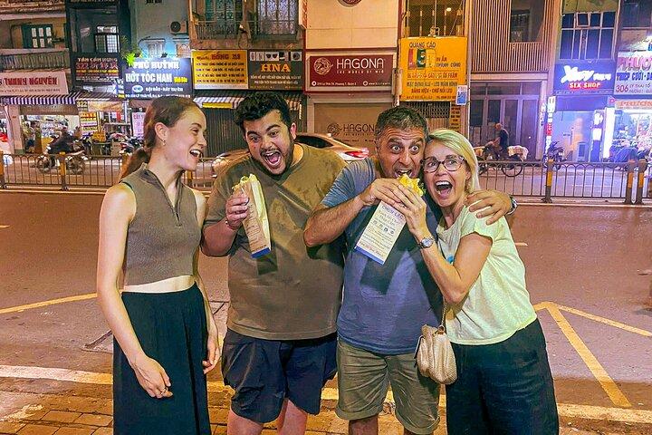 Excursão privada de moto Sai Gon "Foodie" à noite