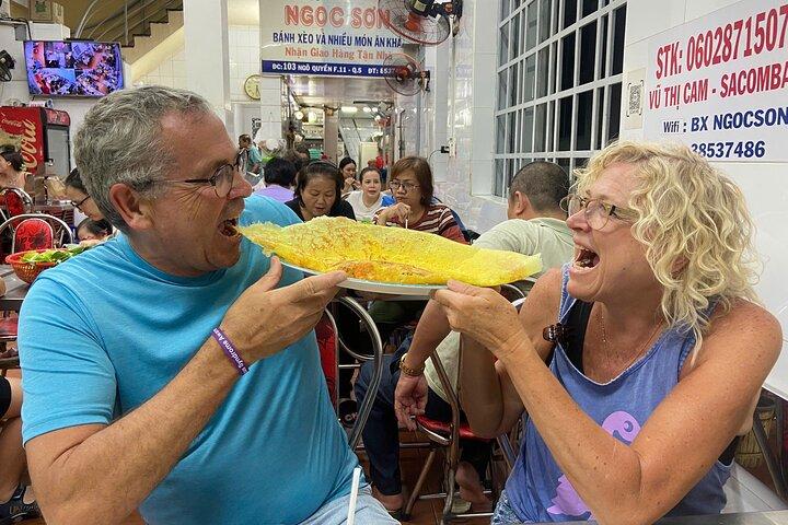 Excursão privada de moto Sai Gon "Foodie" à noite