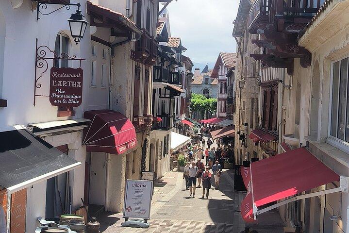 Visite privée Française Basque : Biarritz, Bayonne & Chocolat