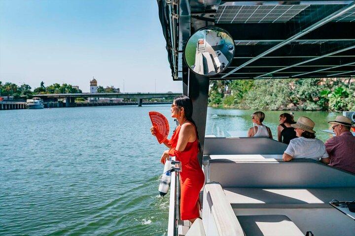 Sevilla Private Walking Tour, Cathedral and Guadalquivir Cruise