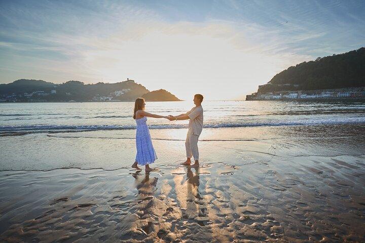 Private Sunset Photo Session on La Concha Beach
