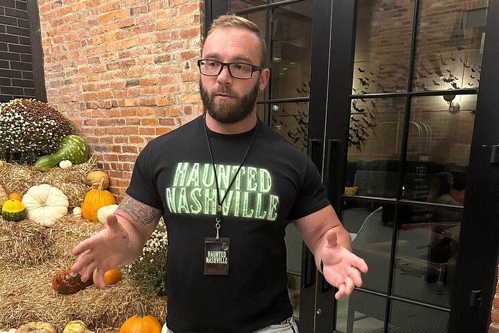 Haunted Spirits : Nashville's True Crime Ghostly Pub Crawl