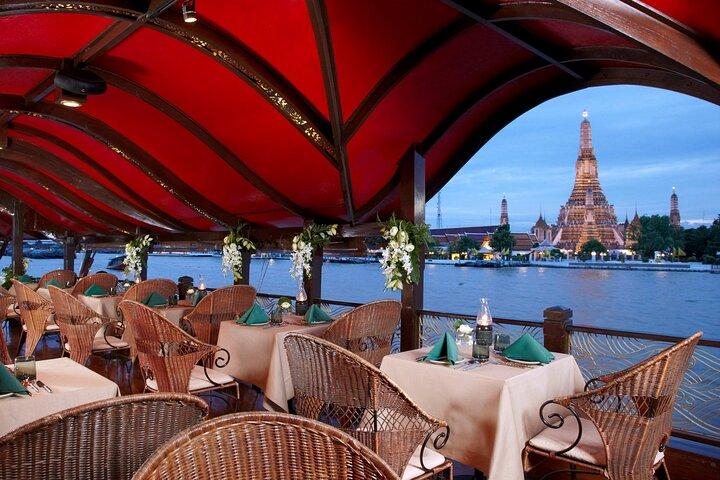 Manohra Royal Thai Dinner Cruise com pre Canapés