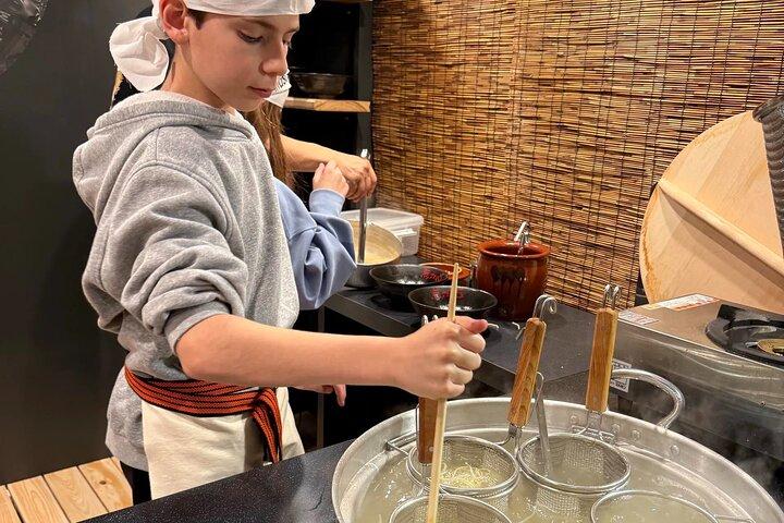 京都・祇園のラーメン丼絵付け＆料理