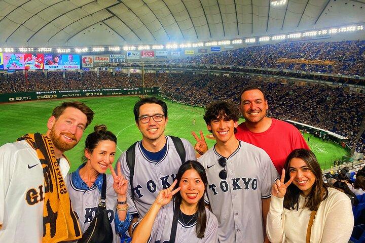 Tokyo: Soccer/Football Match with a Local Fan(with TICKET)