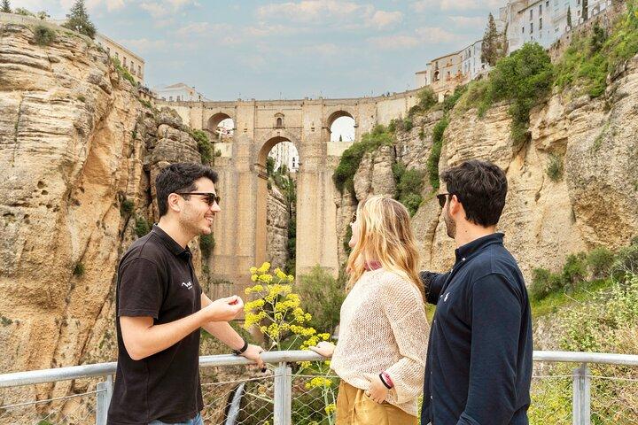 3 ciudades en un día: Córdoba, Pueblo Blanco y Ronda desde Sevilla