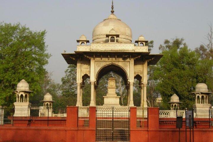 Lucknow : Visita cultural a pie con aperitivos locales (Visita guiada)